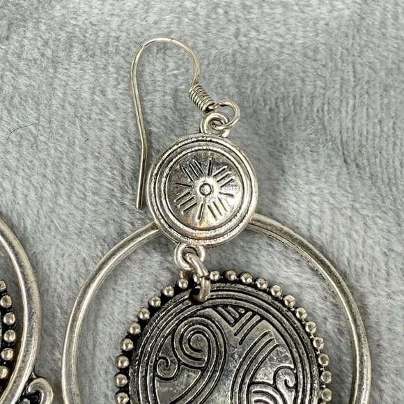 Boho Style Silver-Tone Chandelier Earrings Tribal Engraved Discs Teardrop Charms - Picture 11 of 16